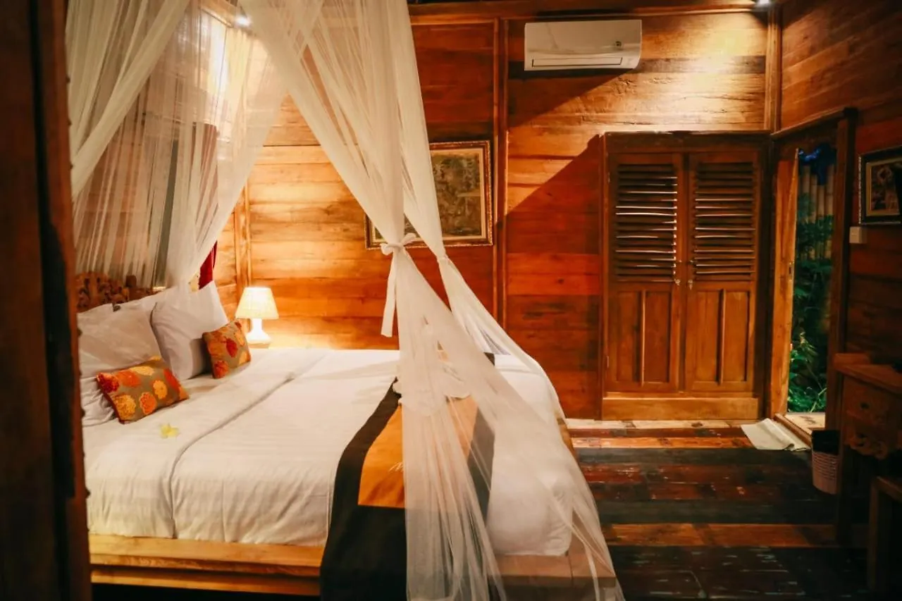 Villa Bale D'Uma Joglo à Ubud Indonésie